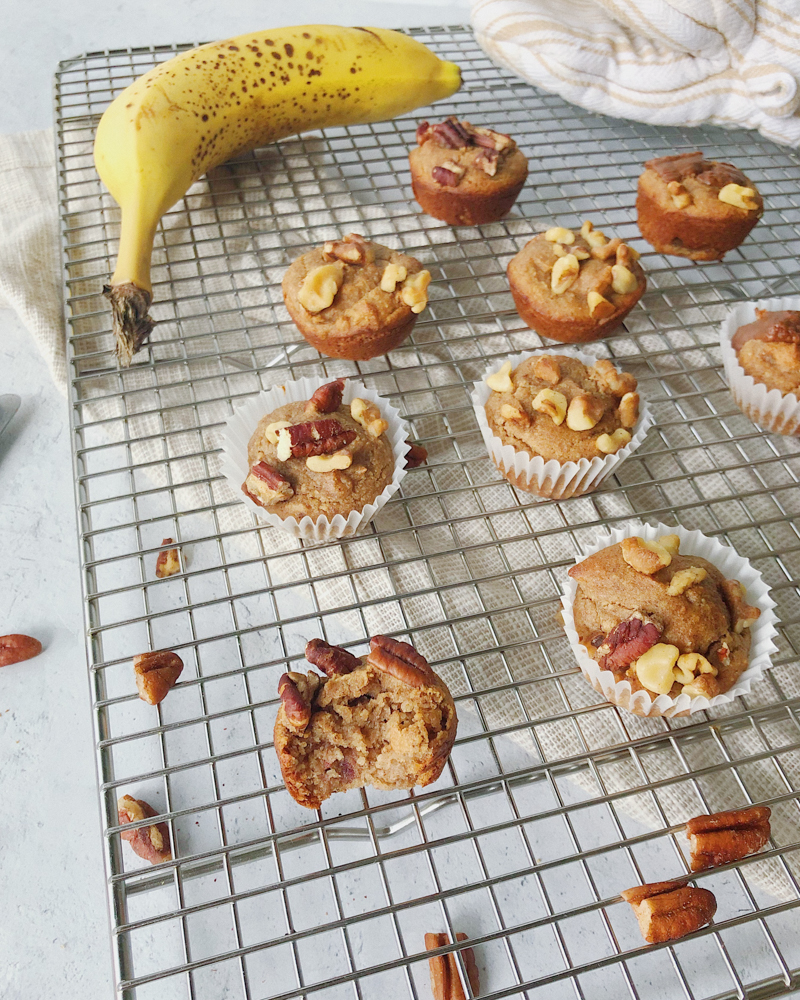 These mini Low FODMAP muffins are the cutest! NOM!