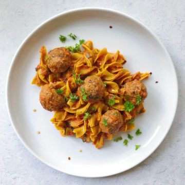 Low FODMAP, Paleo, Dairy-Free Italian Meatballs