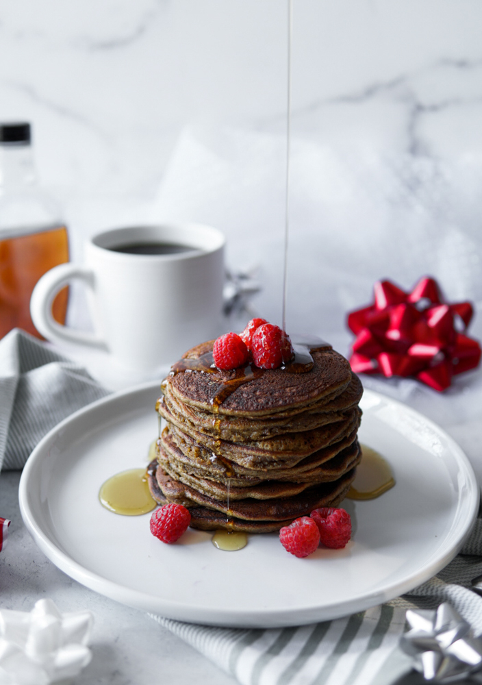 A low FODMAP & dairy free pancake stack with warming gingerbread spices.