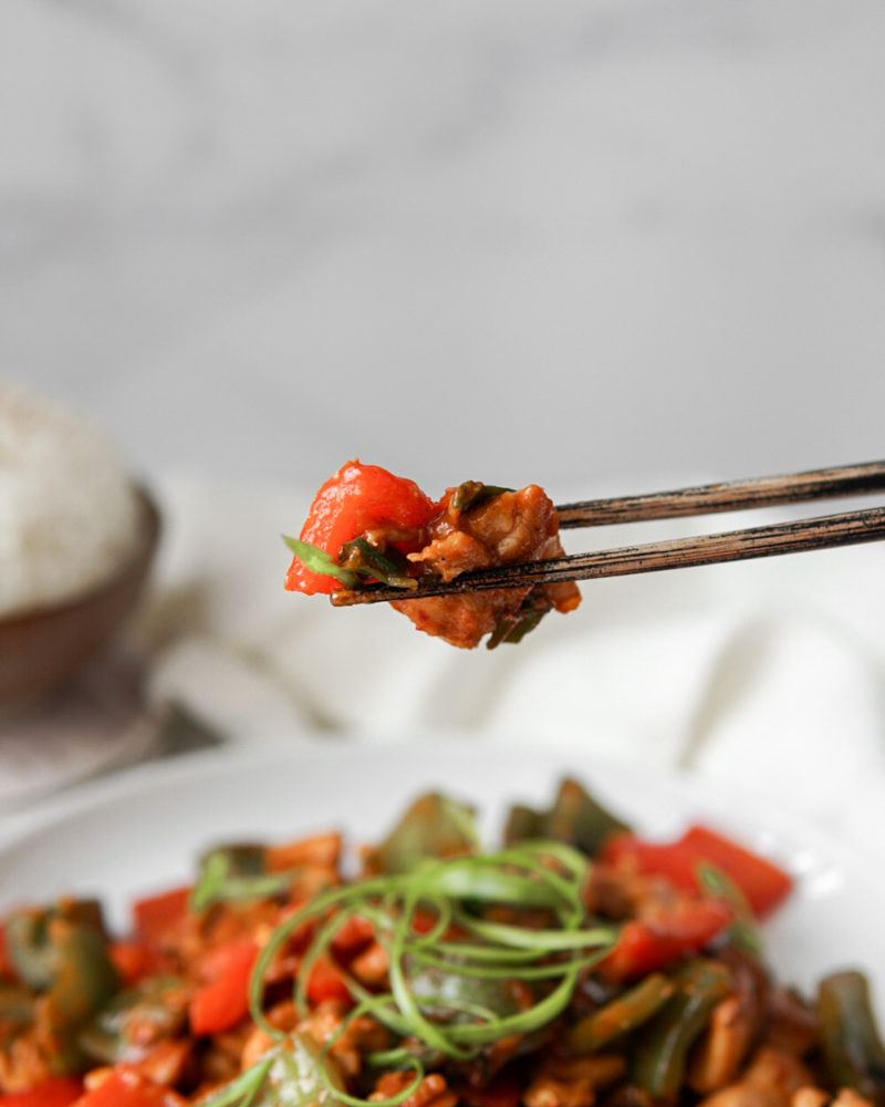 Quick & Simple Sambal Pepper Chicken - a stir fry.