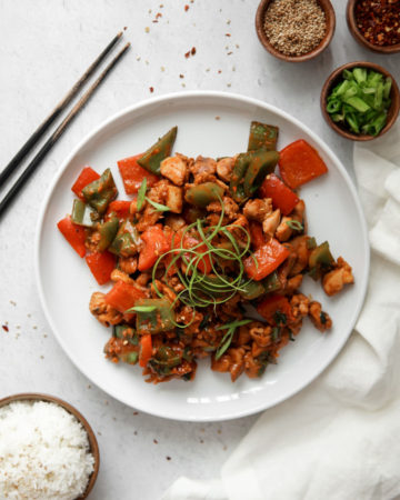 Quick & Simple Sambal Pepper Chicken - a stir fry.